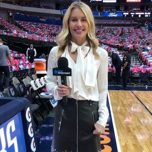 Elie tahari silk blouse